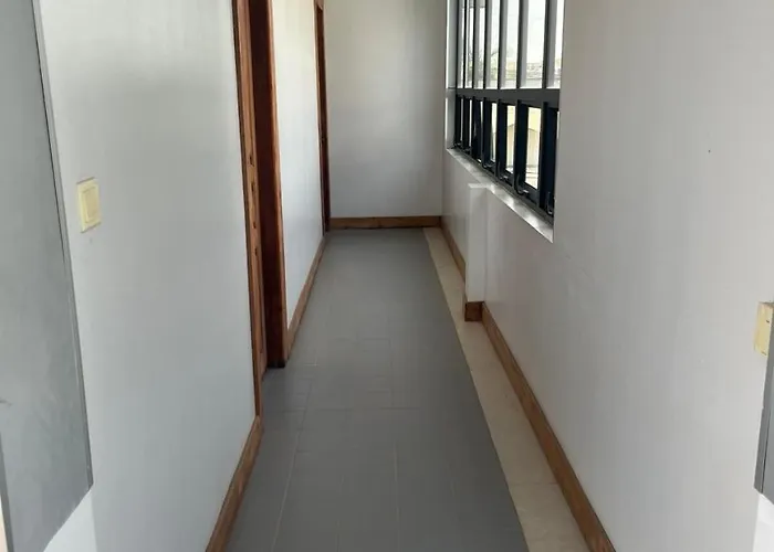 White Monkey Hotel 2*